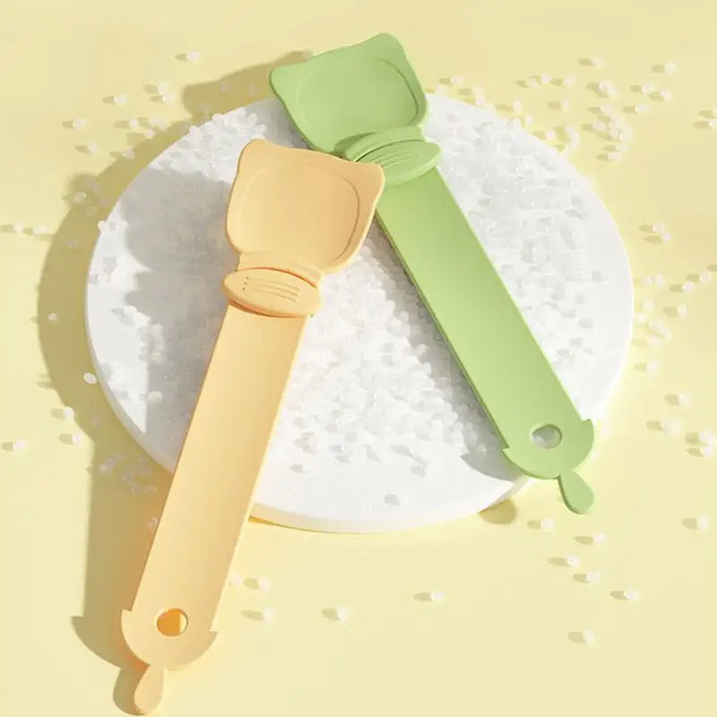 Cat Strip Squeeze Spoon – Reusable Lickable Treat Feeder for Cats